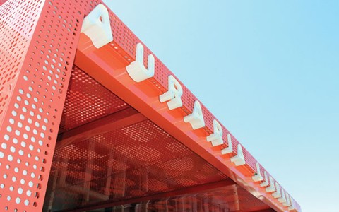 photo of Auraria Library entrance 
